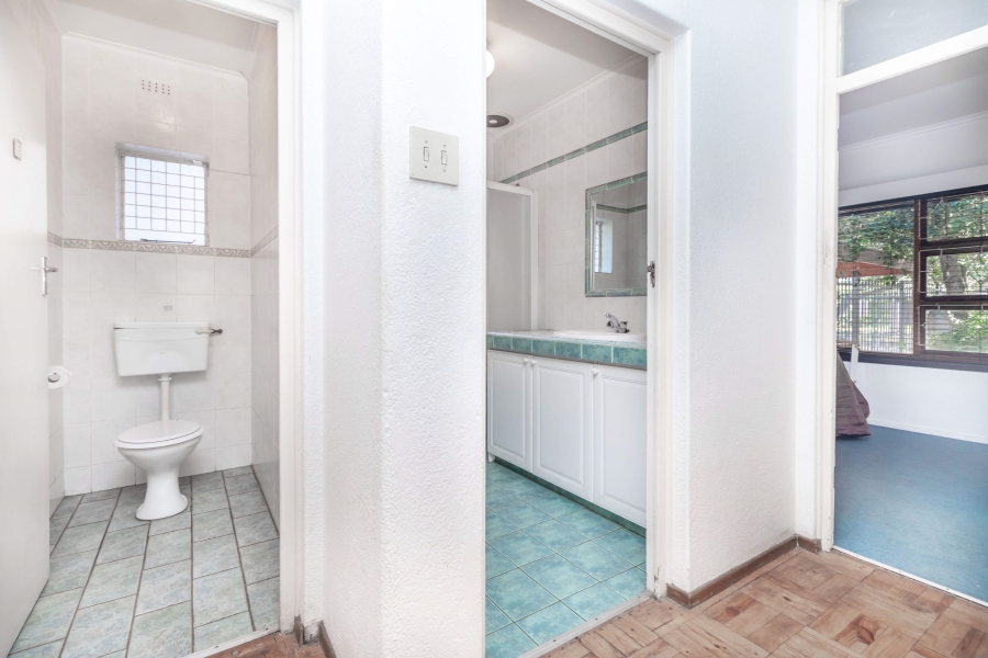 To Let 3 Bedroom Property for Rent in Pinelands Western Cape